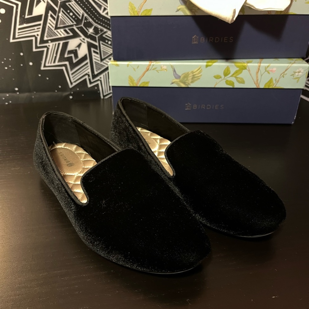 Black Velvet Flats